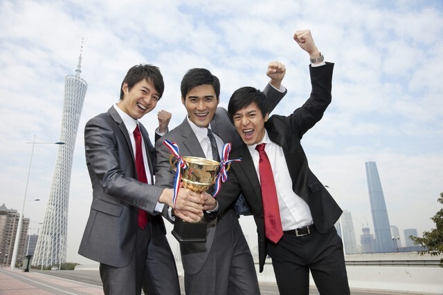 nbKvX, 团队军心涣, 边那些运动